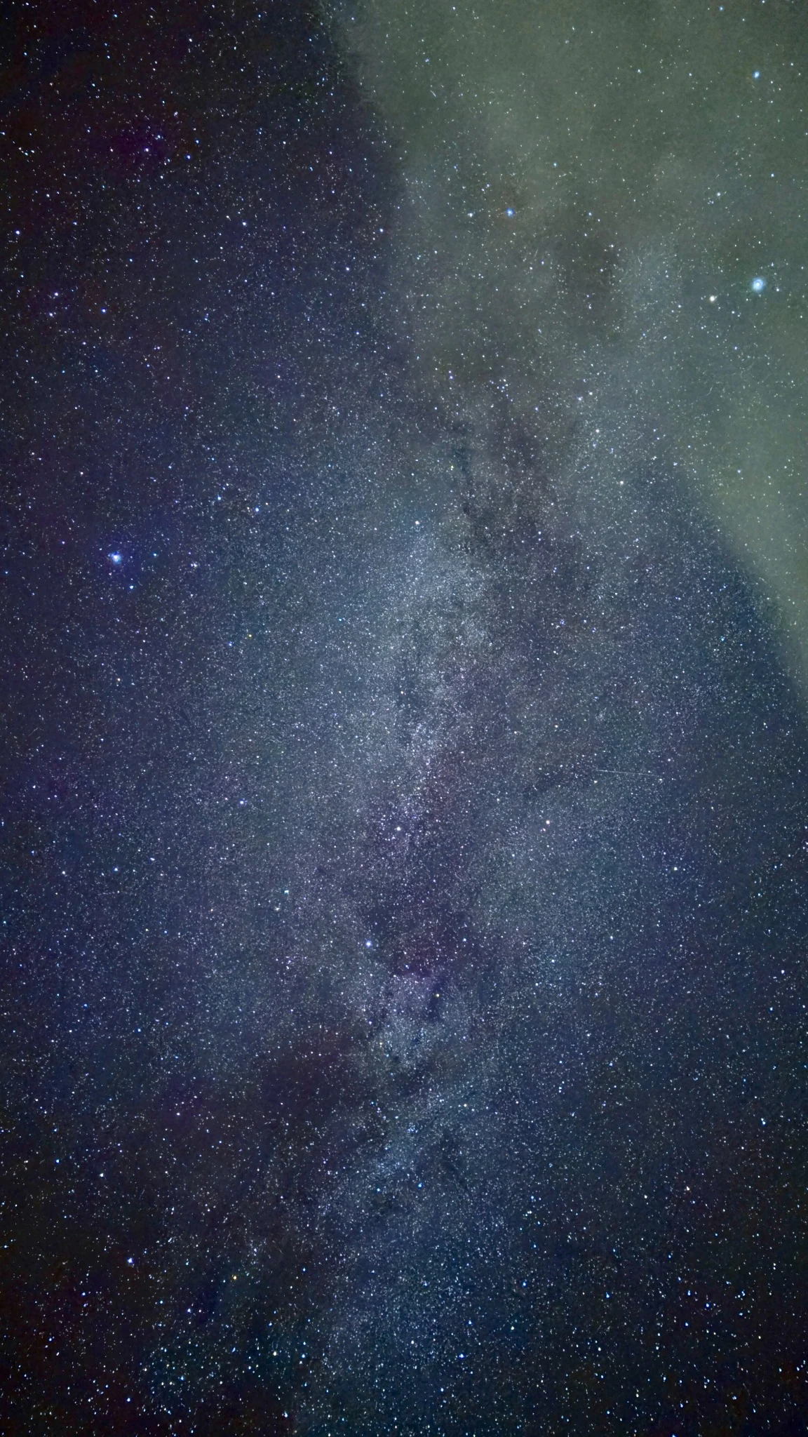 Milky Way and a dense field of stars photographed at Tateyama